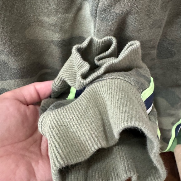 Boys sweatpants bundle size 7 to 10 EUC - Picture 15 of 16